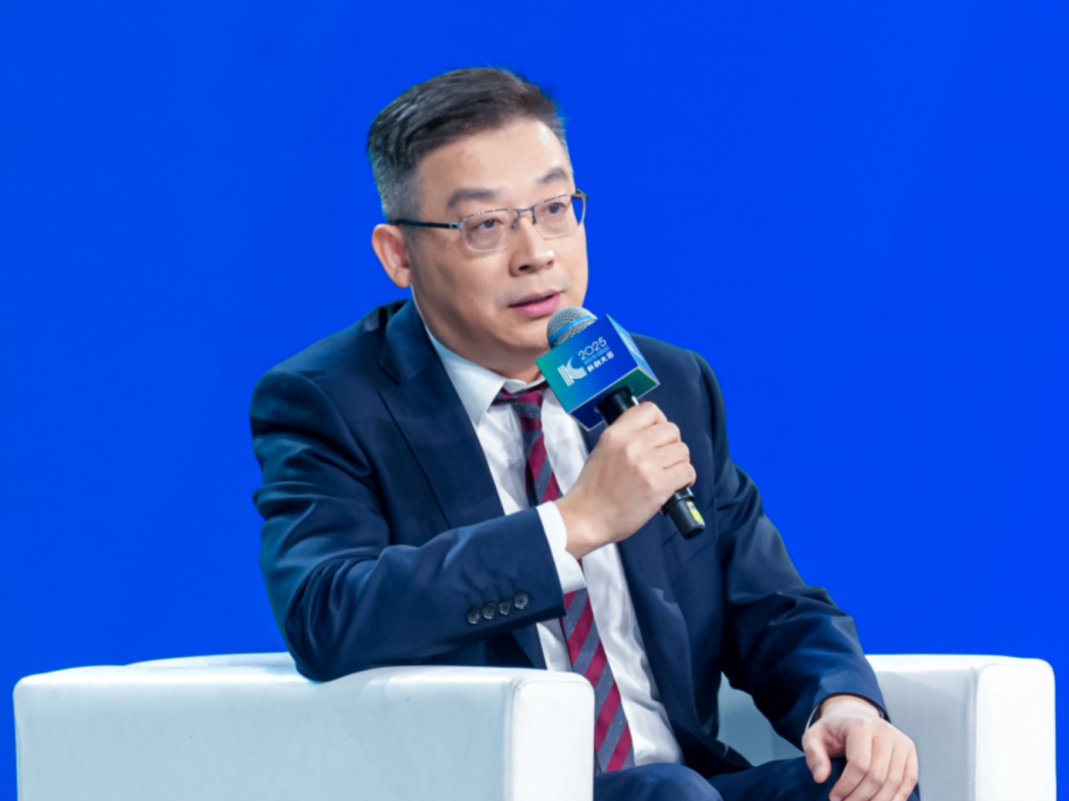 “伟大公司是长期陪伴出来的”